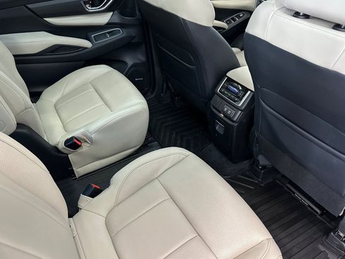 Used 2022 Subaru Ascent Limited w/ Technology Package image 30
