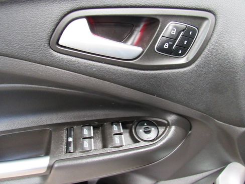 Used 2017 Ford Escape Titanium w/ Equipment Group 301A AWD/4WD image 14