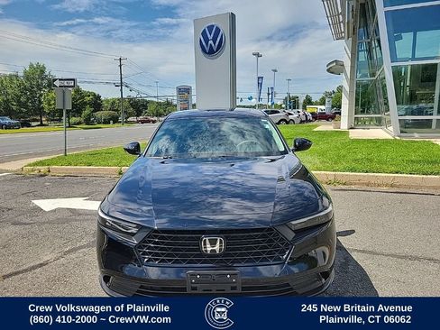 Used 2024 Honda Accord EX image 2