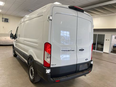 New 2026 Ford Transit 250 148 Medium Roof image 4