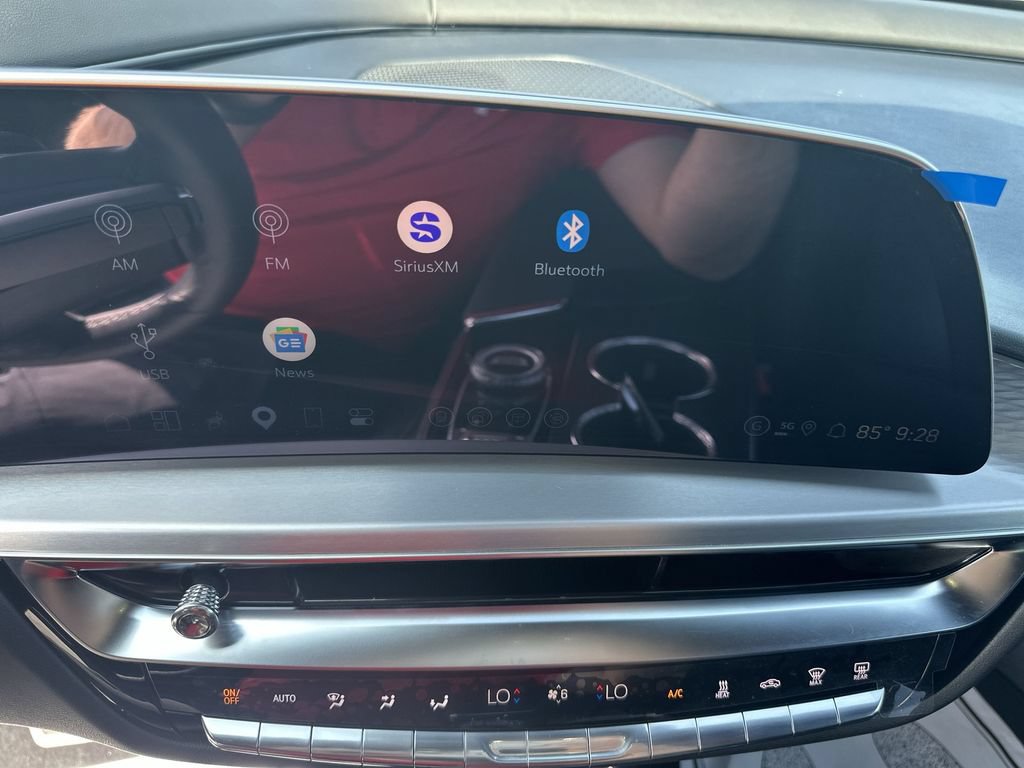 New 2026 Cadillac Lyriq V AWD/4WD image 24