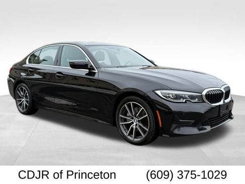 Used 2022 BMW 330i xDrive Sedan w/ Premium Package 2 image 1