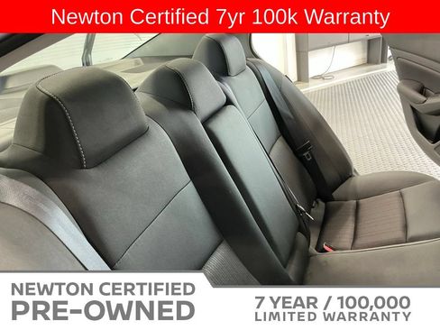 Used 2025 Nissan Altima 2.5 S FWD image 17