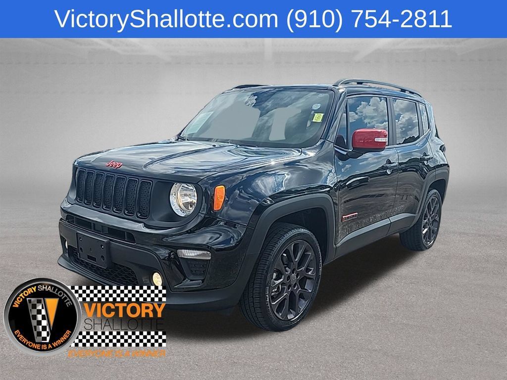 Certified 2023 Jeep Renegade Latitude AWD/4WD image 17