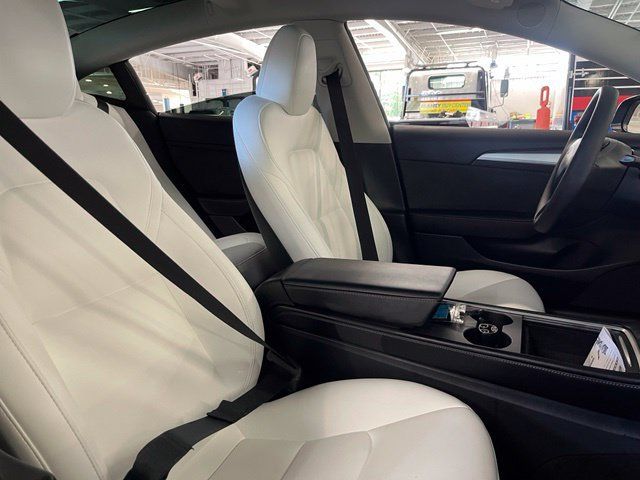 Used 2023 Tesla Model 3 Standard Range RWD image 10