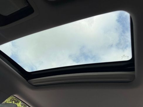 Used 2015 Honda Accord EX-L image 18