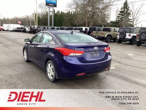 Used 2013 Hyundai Elantra GLS w/ Preferred Pkg FWD image 5