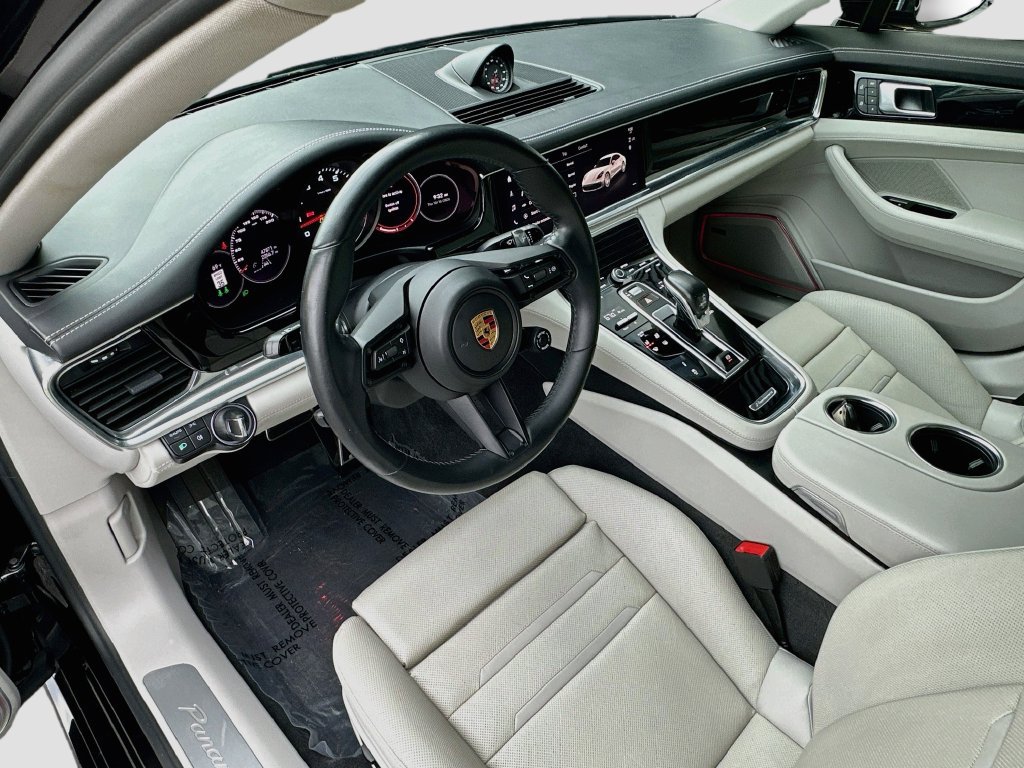Certified 2022 Porsche Panamera 4S w/ Premium Package AWD/4WD image 4