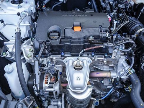 New 2026 Honda HR-V EX-L image 8