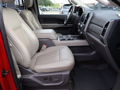 Certified 2021 Ford Expedition XLT RWD image 22