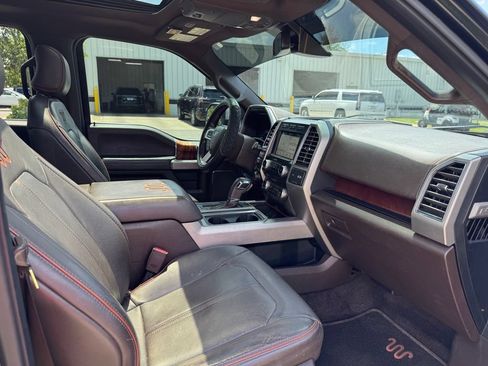 Used 2017 Ford F150 King Ranch w/ Equipment Group 601A Luxury AWD/4WD image 15