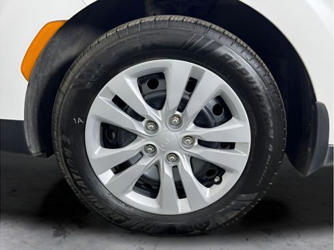Used 2023 Kia Soul LX FWD image 25