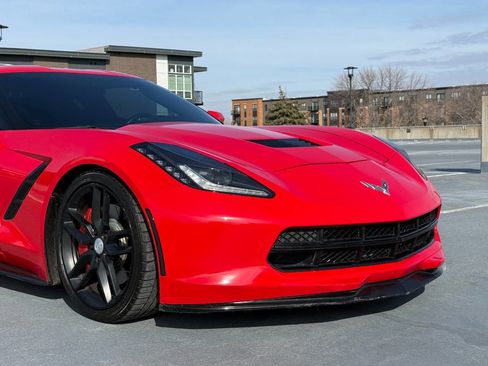 Used 2014 Chevrolet Corvette Stingray Coupe image 19
