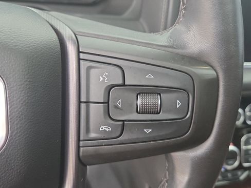 Used 2023 GMC Yukon XL Denali Ultimate AWD/4WD image 28