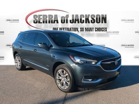 Used 2019 Buick Enclave Avenir w/ Avenir Technology Package image 2