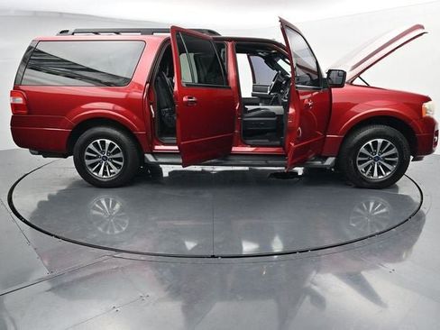 Used 2016 Ford Expedition EL XLT w/ Equipment Group 202A AWD/4WD image 43