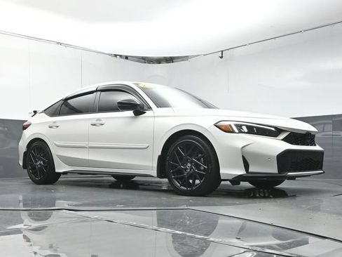 Used 2025 Honda Civic Sport Touring image 39
