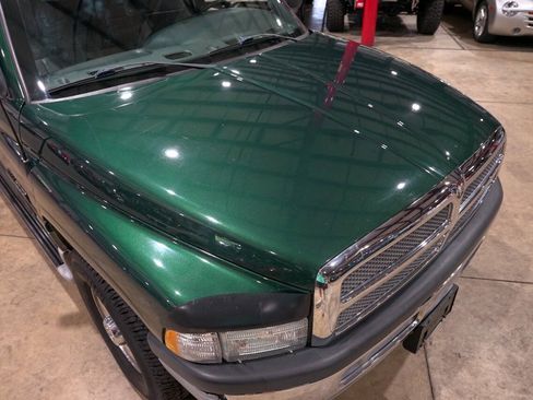 Used 1998 Dodge Ram 2500 Truck 2WD Quad Cab image 18