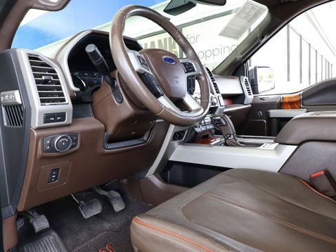 Used 2015 Ford F150 King Ranch w/ Equipment Group 601A Luxury RWD image 39