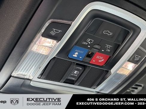 Used 2023 RAM 1500 Laramie AWD/4WD image 20