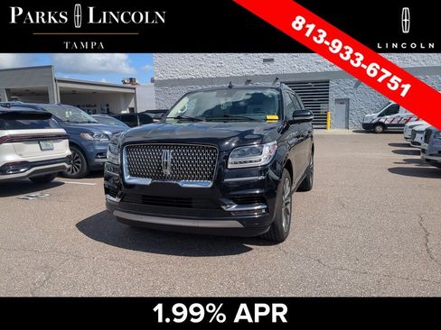 Used 2021 Lincoln Navigator Reserve w/ Luxury Package AWD/4WD image 8