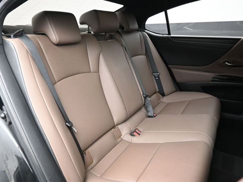 Used 2023 Lexus ES 350 w/ Premium Package image 23