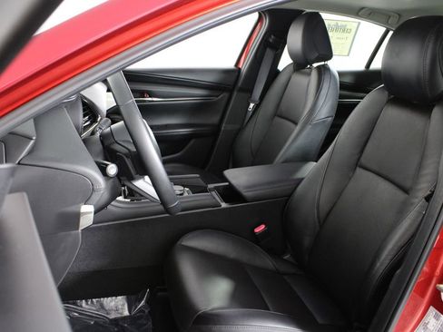 Used 2021 MAZDA MAZDA3 s image 18