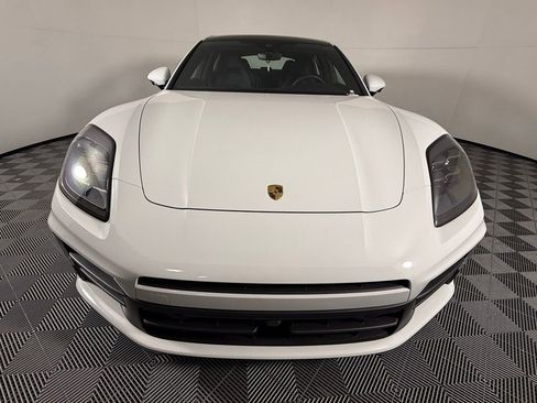 Certified 2025 Porsche Panamera image 11