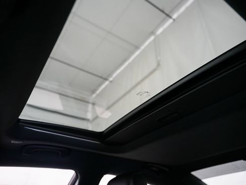 Used 2023 Dodge Charger Scat Pack RWD image 25