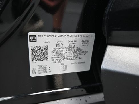 Used 2025 Chevrolet Equinox LT FWD image 17