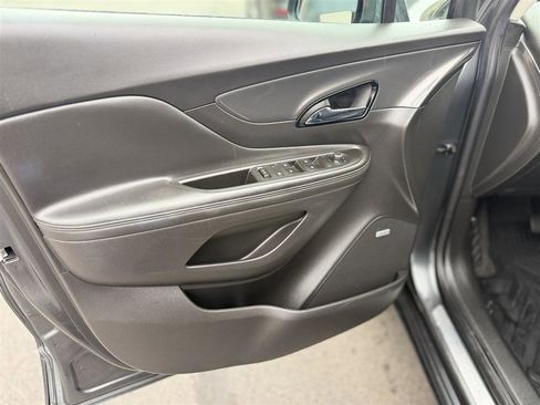 Used 2017 Buick Encore Preferred AWD/4WD image 9