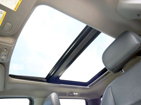 Used 2021 Ford F250 Lariat AWD/4WD image 47