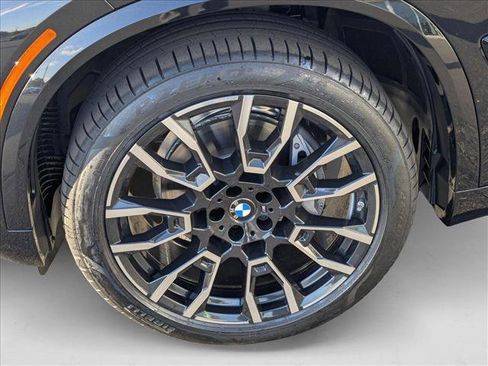 Used 2026 BMW X5 xDrive40i w/ M Sport Package image 9