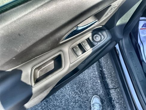 Used 2022 Chevrolet Equinox LT image 22