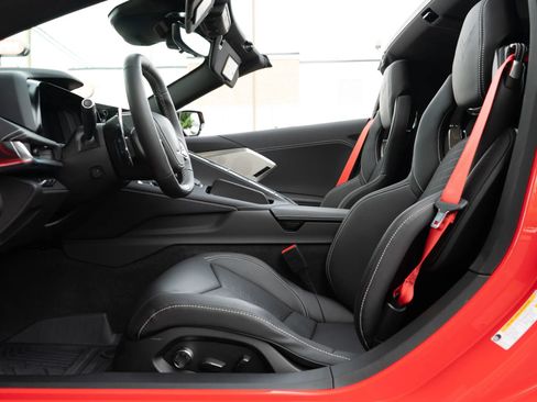 Used 2025 Chevrolet Corvette Z06 w/ Z07 Performance Package RWD image 68