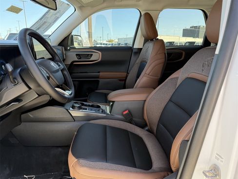 New 2025 Ford Bronco Sport Outer Banks w/ Outer Banks Tech Package+ image 41