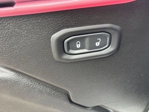 Used 2022 Jeep Wrangler Unlimited Sport image 21