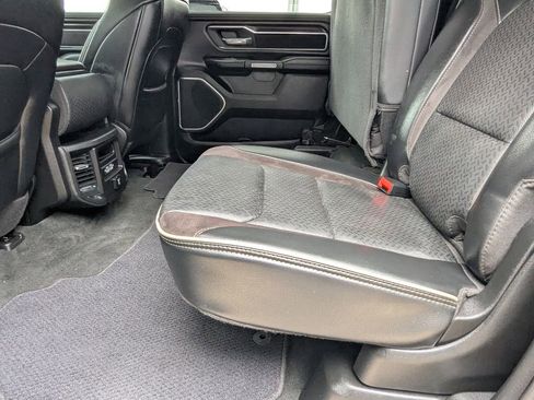 Used 2022 RAM 1500 Laramie AWD/4WD image 19