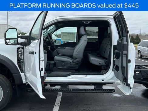 New 2025 Ford F450 XL w/ XL Chrome Package image 9