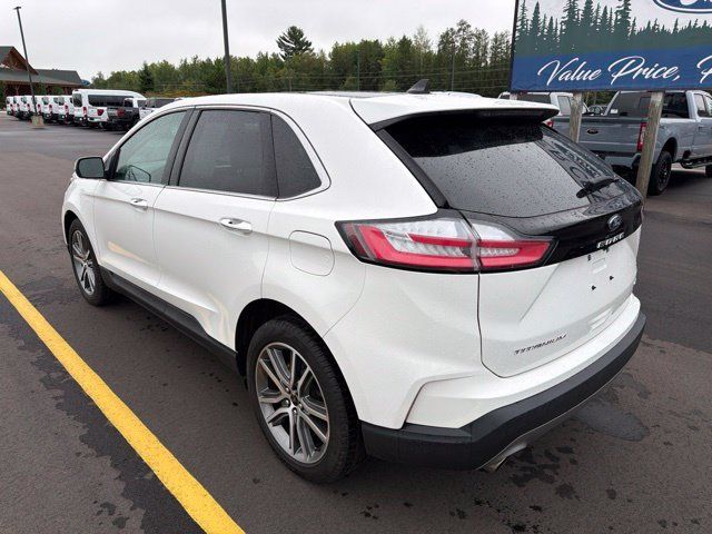 Used 2024 Ford Edge Titanium AWD/4WD image 3
