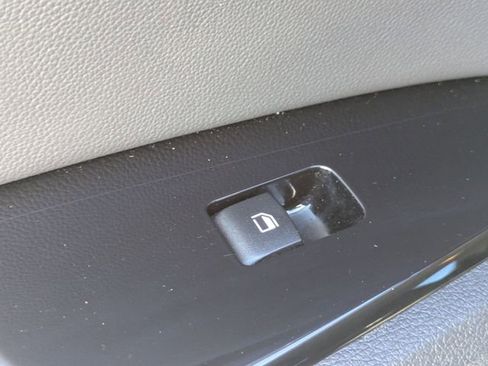 Used 2024 Kia Sportage EX FWD image 52