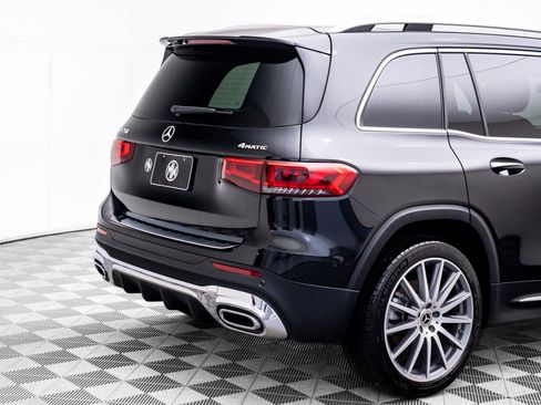 Used 2022 Mercedes-Benz GLB 250 4MATIC image 35