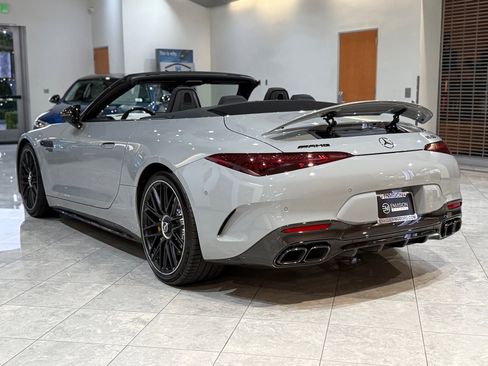 New 2026 Mercedes-Benz SL 63 AMG 4MATIC image 9