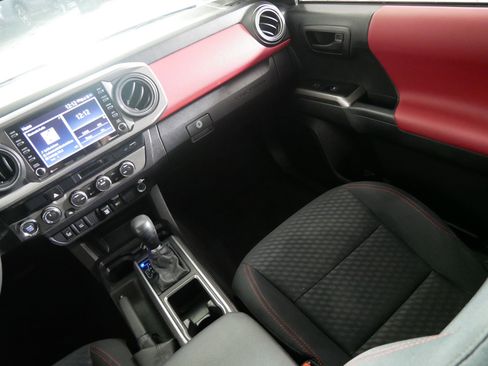 Used 2023 Toyota Tacoma SR5 image 11