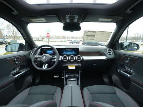 Certified 2026 Mercedes-Benz GLB 250 4MATIC image 20