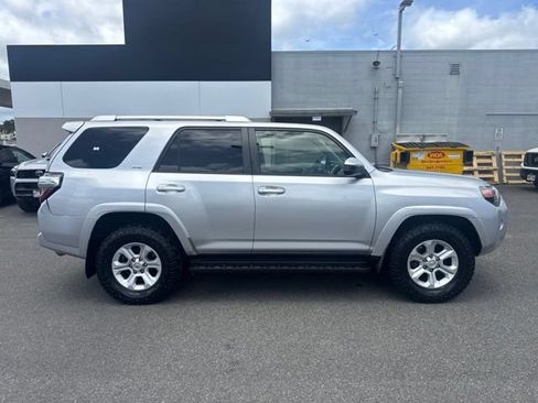 Used 2014 Toyota 4Runner 2WD image 6