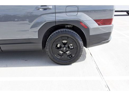 Used 2024 Hyundai Santa Fe XRT image 30