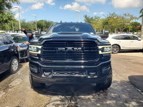 Used 2024 RAM 2500 Laramie w/ Night Edition AWD/4WD image 2