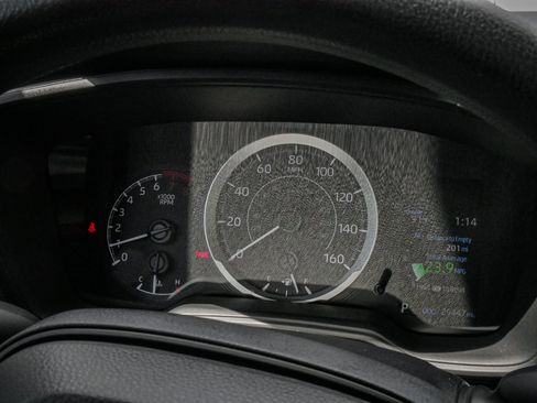 Used 2022 Toyota Corolla LE FWD image 21
