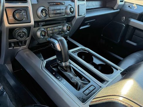 Certified 2018 Ford F150 Platinum w/ Equipment Group 701A Luxury AWD/4WD image 29